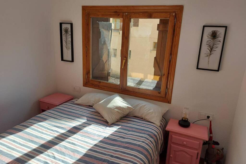 Casa Bihotz - Bonito Y Centrico Apartamento Con Garaje En Sallent サジェント・デ・ガジェゴ エクステリア 写真