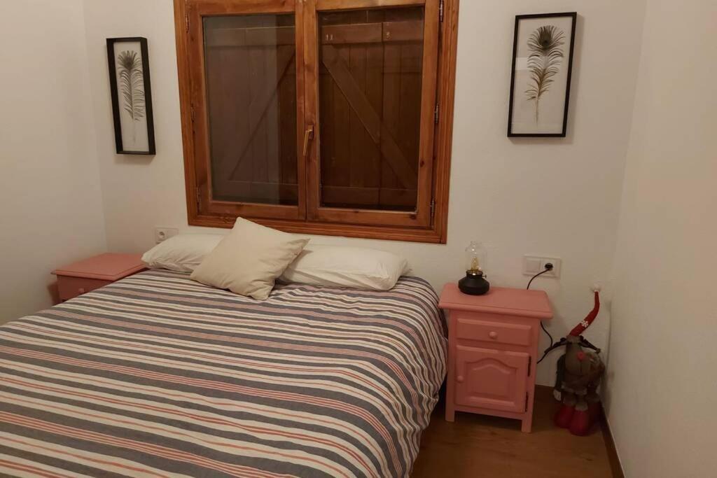 Casa Bihotz - Bonito Y Centrico Apartamento Con Garaje En Sallent サジェント・デ・ガジェゴ エクステリア 写真